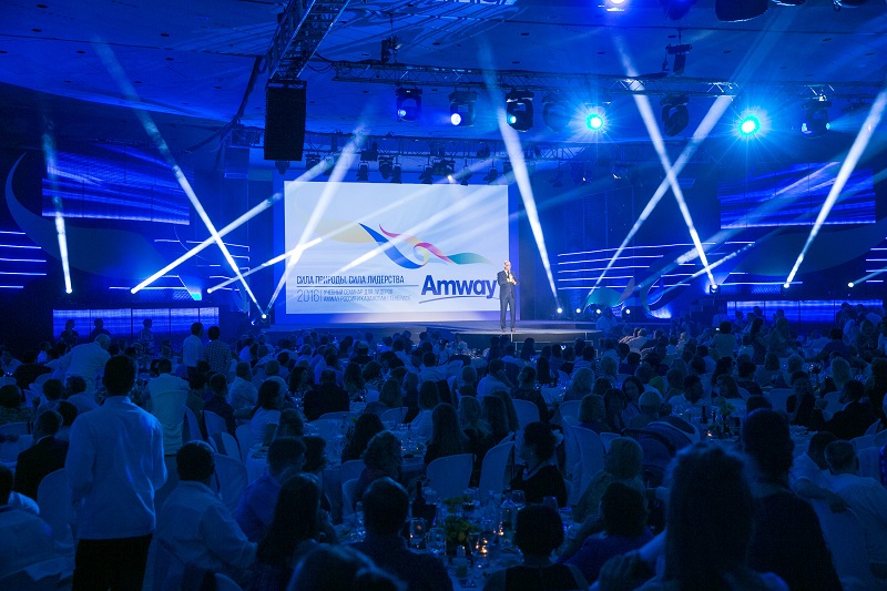 Many Colors accomplishes full production of the Leadership Training Seminar for Amway Russia and